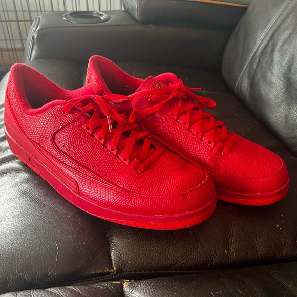 Jordan 2 Gym Red - Picture 2 of 11